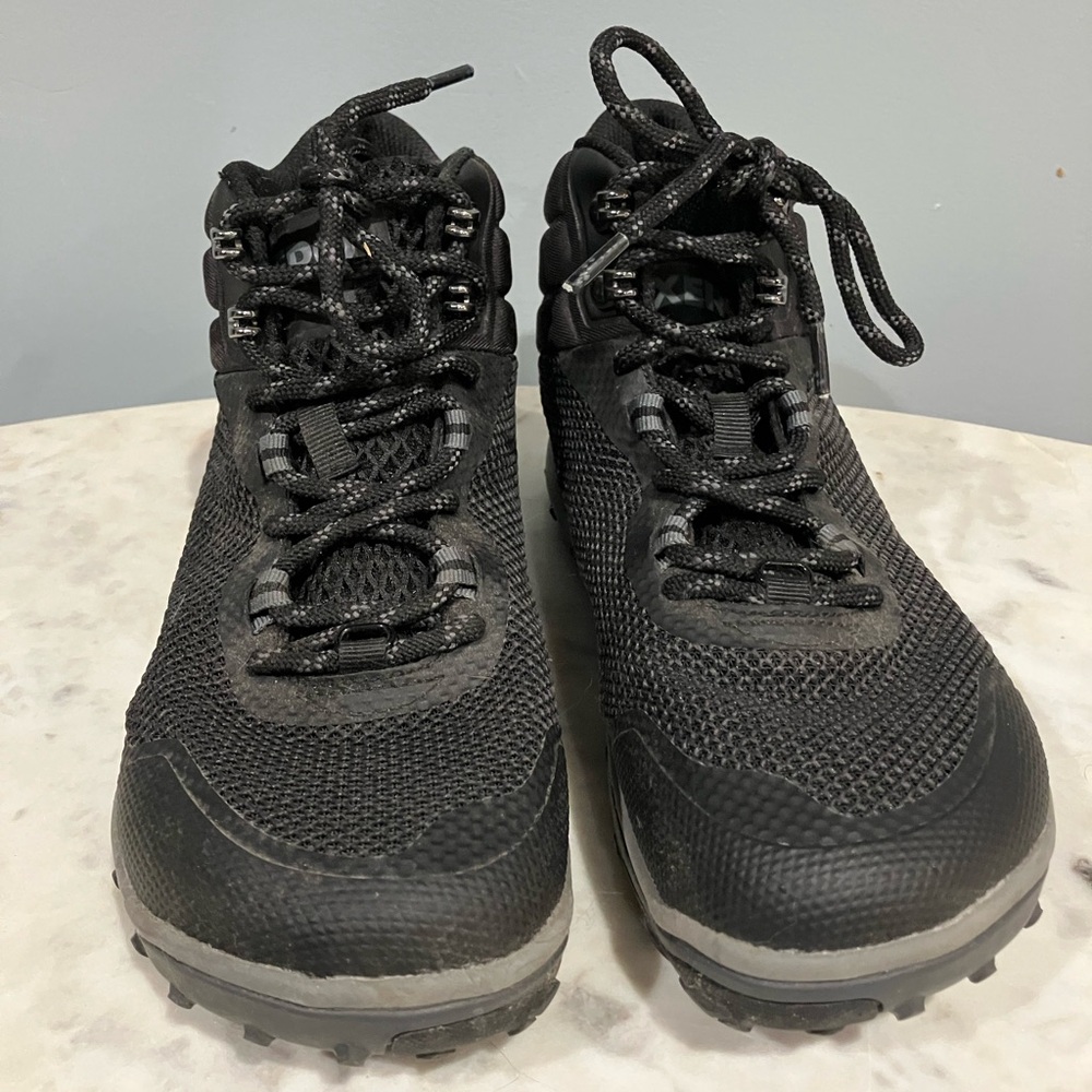 Black Men's Hiking Boots